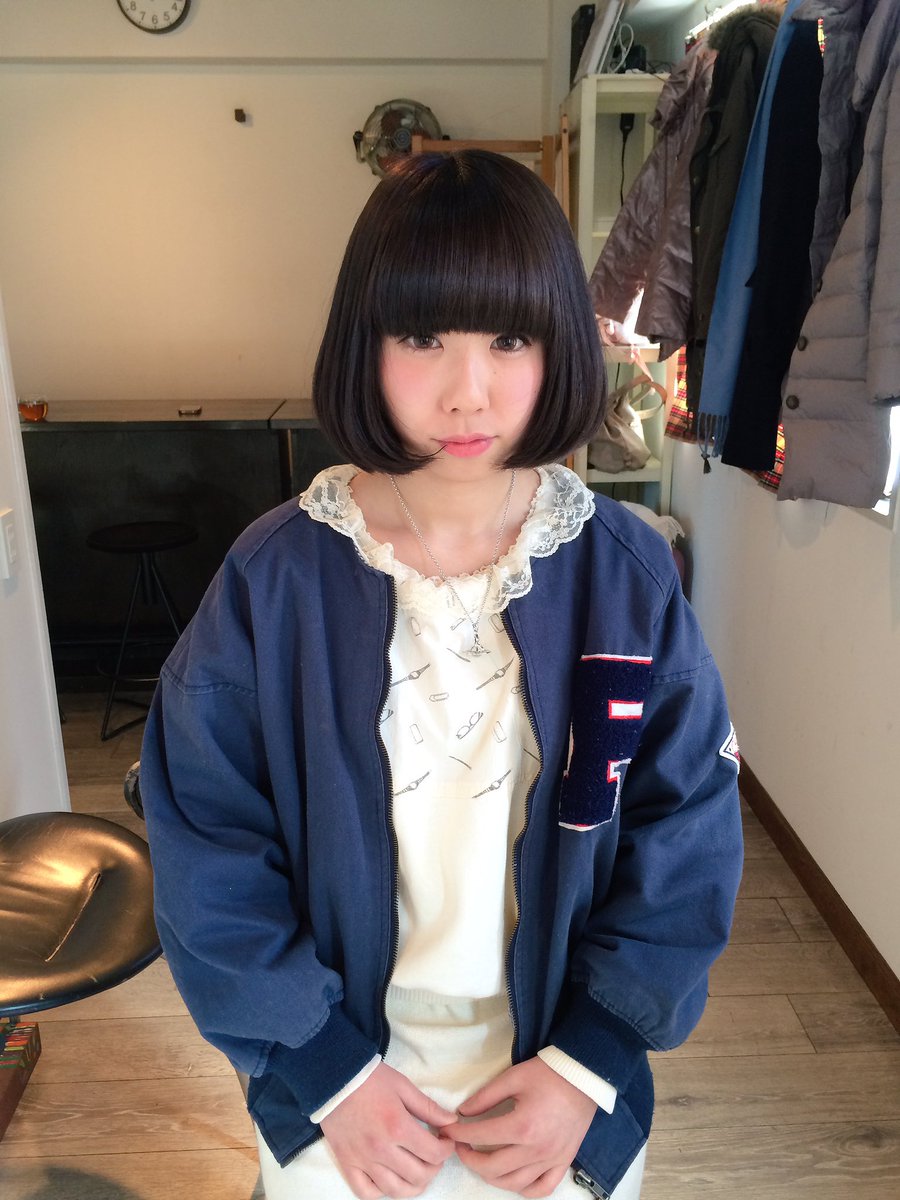 篠田アキノブ Pa Twitter りなちゃん 色を暗めたボブに ボブ ボブヘアー 黒髪ボブ ボブ内巻き 原宿美容室 Nutshair 篠田アキノブ 篠田アキノブ Pa Twitter りなちゃん 色を暗めたボブに ボブ ボブヘアー 黒髪ボブ ボブ内巻き 原宿美容室 Nutshair 篠田アキノブ