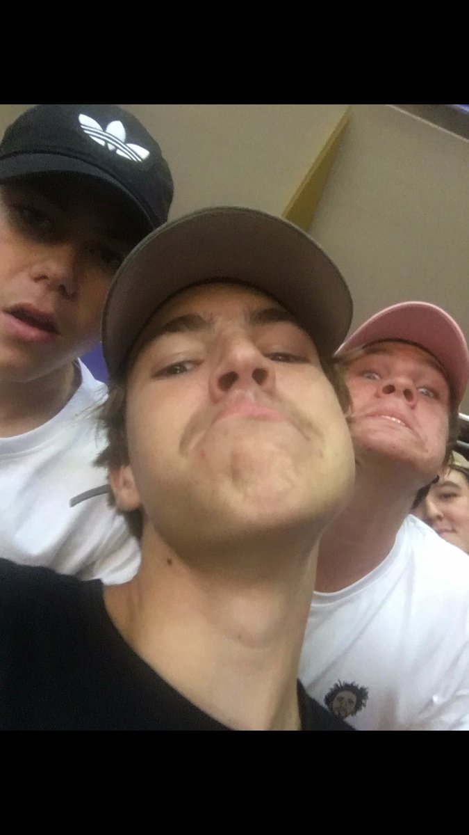 Joshayyy99's tweet photo. #sydneykings https://t.co/67GghVUPVg
