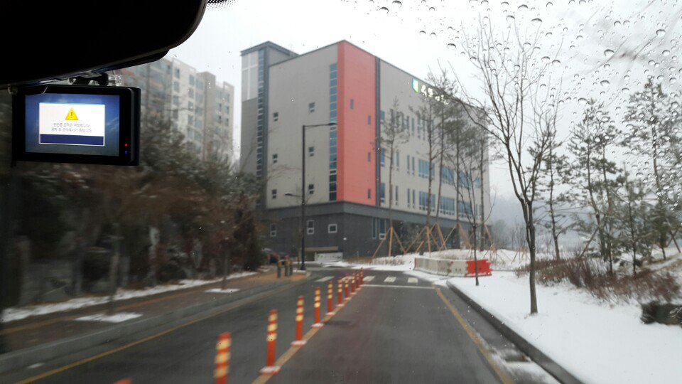 유경남 tweet media