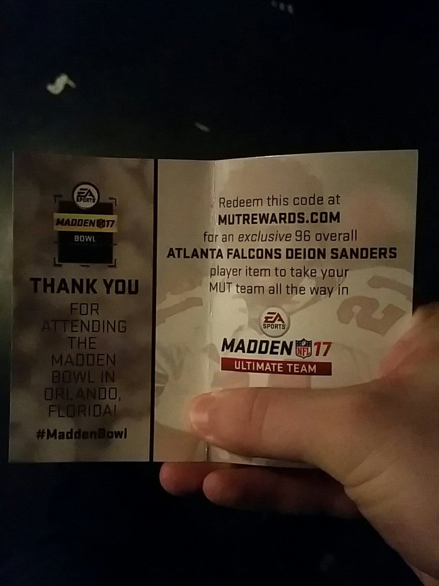 Official_Mole's tweet photo. Who want it? #deionsanders https://t.co/CiVKqDtA4b