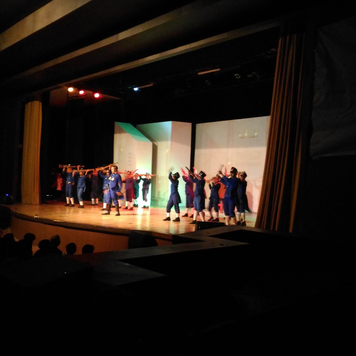 Sesi 2 <a href="/BengsasX/">BENGSAS X</a>  INLANDER Media Partner by: <a href="/SonoraFM92/">Radio Sonora Jakarta</a> <a href="/PRFMnews/">Radio PRFM</a> <a href="/pikiran_rakyat/">Pikiran Rakyat</a> <a href="/ardanradio/">ARDAN RADIO 105.9 FM</a>