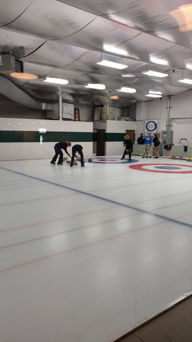 DavidPalmer13's tweet photo. Am I watching the Senior women's national curling championships? Yes I am. https://t.co/nqQeFM4pXc