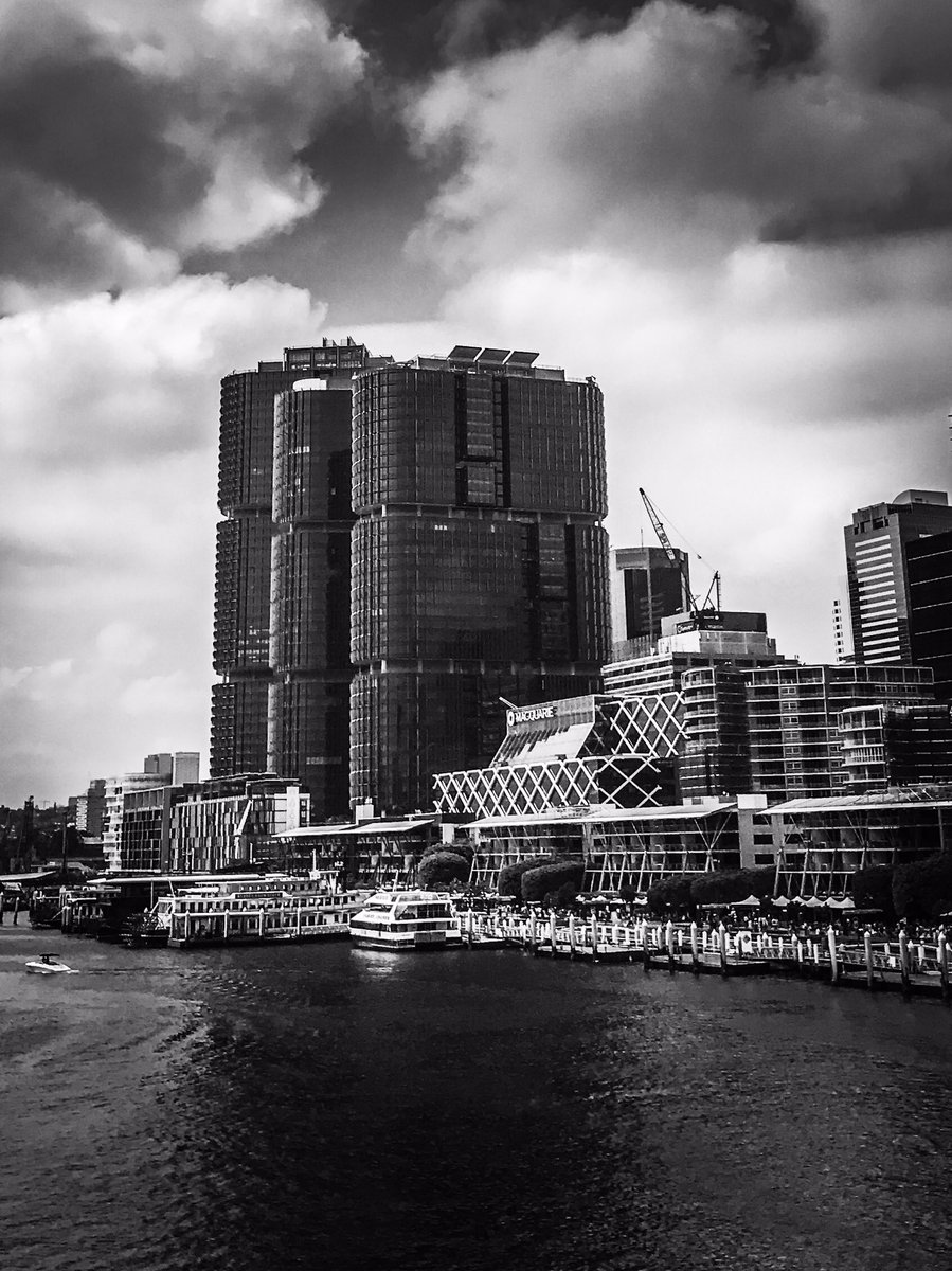 DIARMID's tweet image. #barangaroo - your friendly dump of dystopian nightmare harbourside #architecture