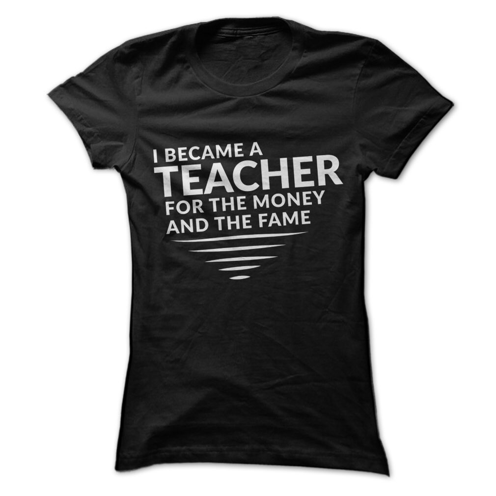 LisaCimaglia's tweet photo. I like these better @RachelleAW https://t.co/2iK6GSdd5C