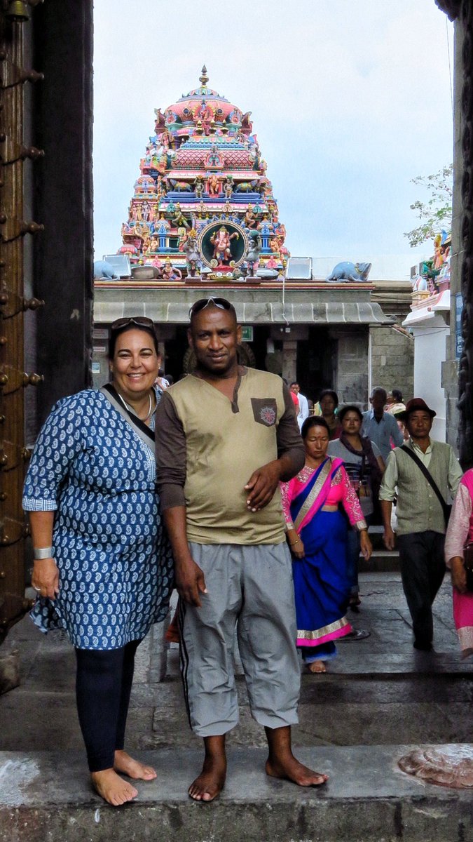 gotravelbug's tweet photo. Sights, smells and sounds of #india with @eviepep @FaceadrenalinT exploring #Chennai @incredibleindia #SouthAfrica #justaddspice #roadshow https://t.co/t1EUS6i9Ze
