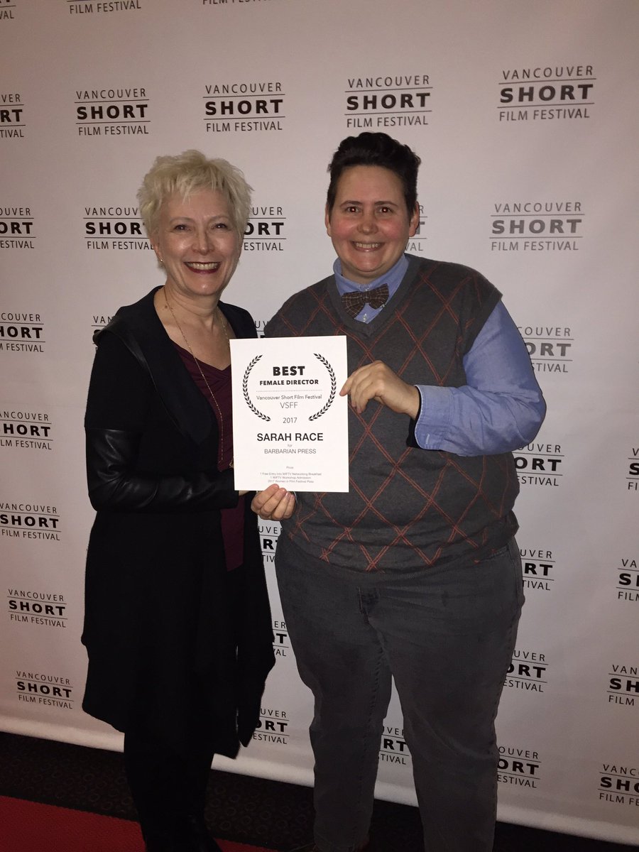 Honoured to present @WIFTV Best Female Director to Sarah Race for her doc <a href="/BarbarianPress/">BarbarianPress</a> #VSFF17