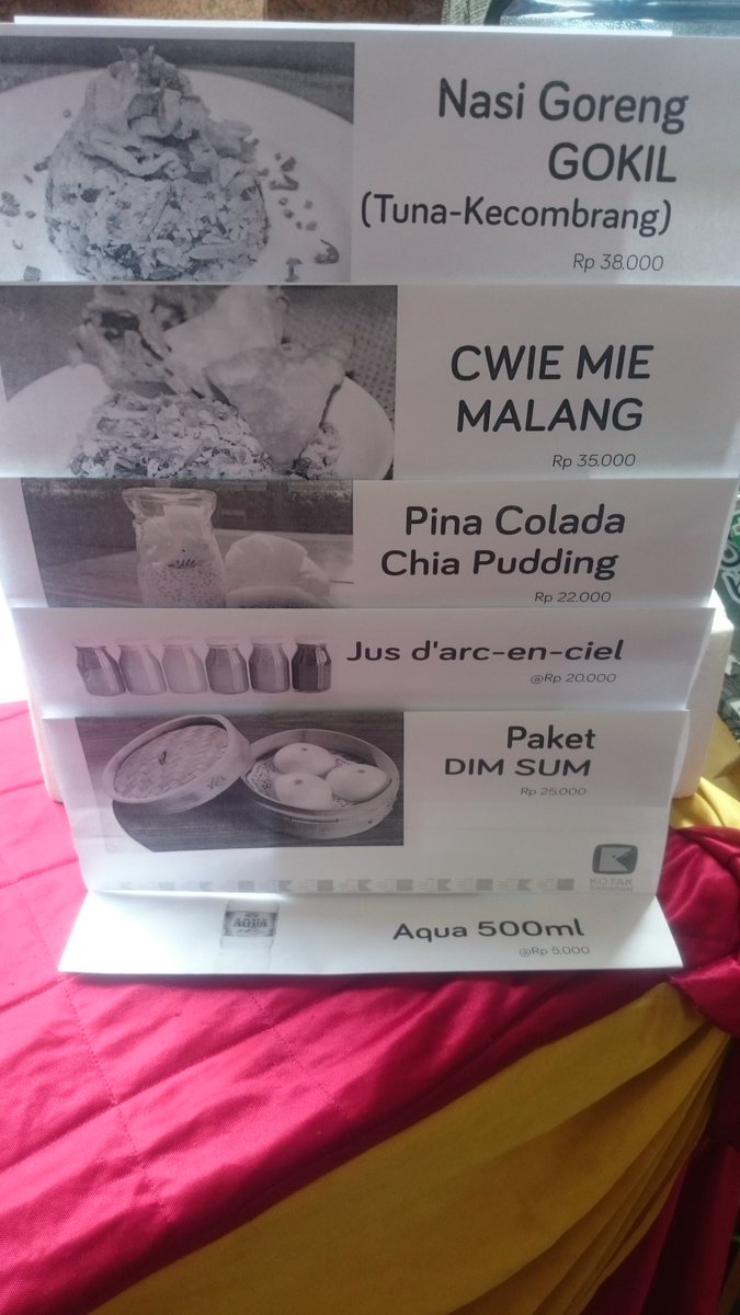 Menu-menu yang kita hadirkan di acara ini kita promoin lhoo... 
Hayo siapa yg kangen Nasi Goreng Tuna Kecombrang, Cwie Mie dan Pina Colada?