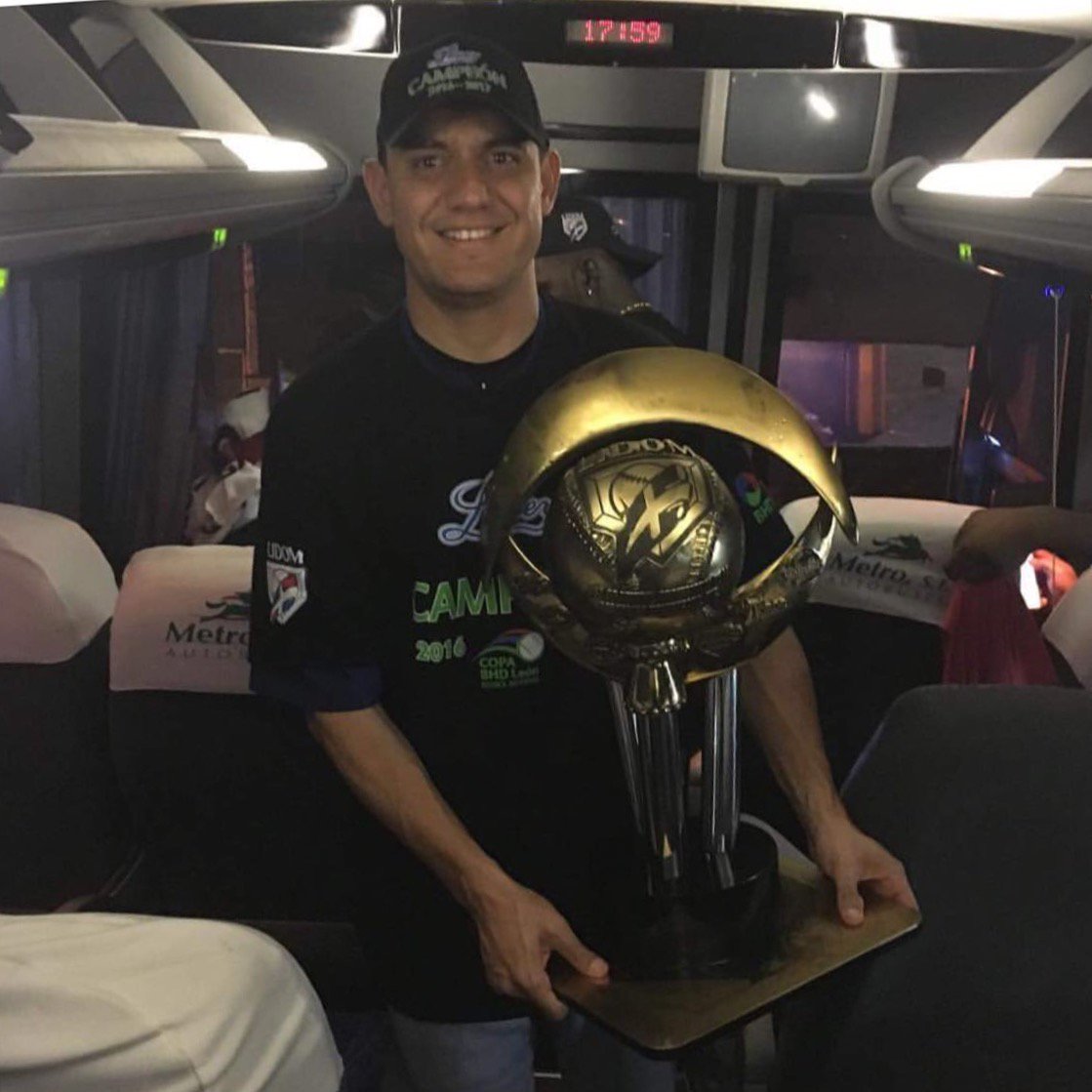 yaquis_oficial's tweet photo. Muchas felicidades a nuestro lanzador Javier Arturo López por conquistar junto a los Tigres de Licey la corona en @LIDOMRD https://t.co/9qLQAClBpO