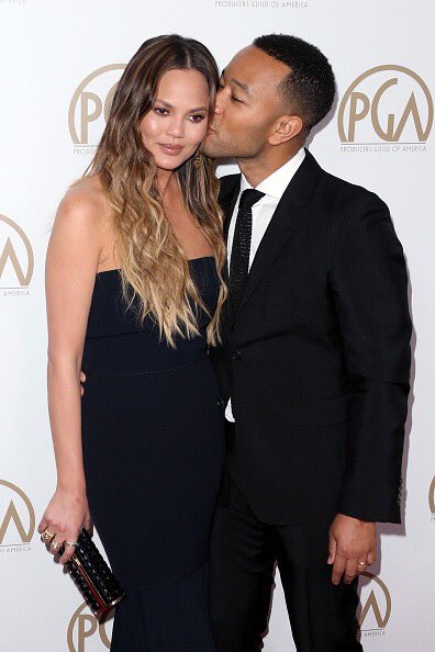 TeigenUpdated's tweet image. January 28: @chrissyteigen and John Legend at the 28th Annual Producers Guild Awards at The Beverly Hilton Hotel in Beverly Hills.