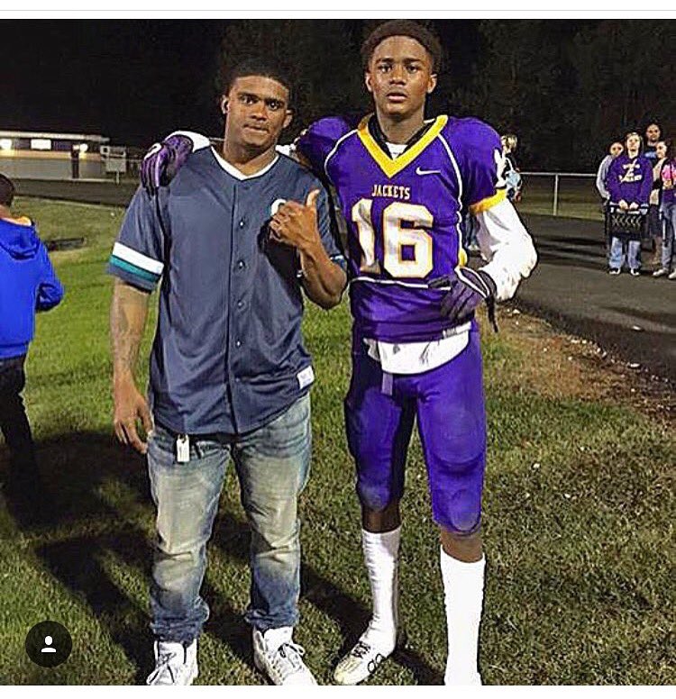 SamMoney_1's tweet image. Happy 24th bdayy ... love you brother
#RestEasySam‼️🙏🏼