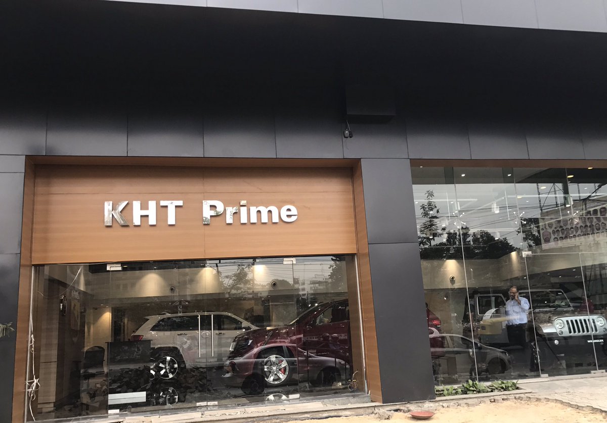 adit_morzaria's tweet photo. @JeepIndia now open in #bangalore #khtprime https://t.co/sqmNGNcSL1