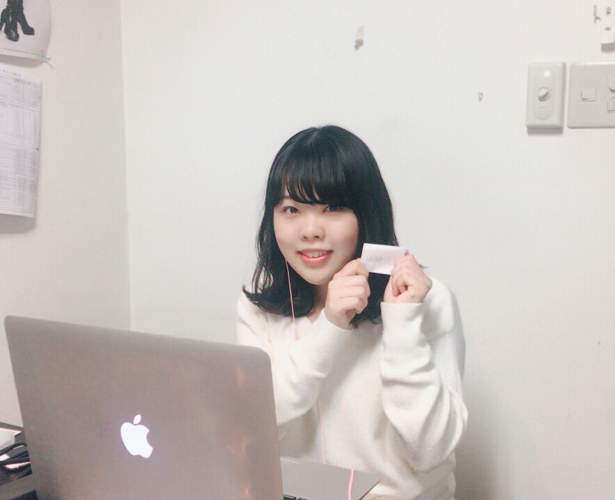 GirlsHoliday4's tweet photo. 寝起きはるちぃのSHOWROOMへいらっしゃ〜い！✨ https://t.co/Z3v9Xbw1P2