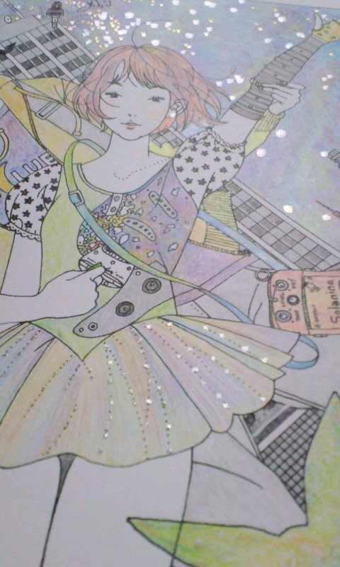 O Xrhsths のばら Sto Twitter もう1枚 主に 七色色鉛筆 黒色鉛筆で塗りました 七色色鉛筆 難しい 画材 七色色鉛筆 色鉛筆 黒 ポスカ 白 ラメペン 金 銀 所要時間 5時間ぐらい ラメのキラキラがスキャンしたらなくなってしまいました