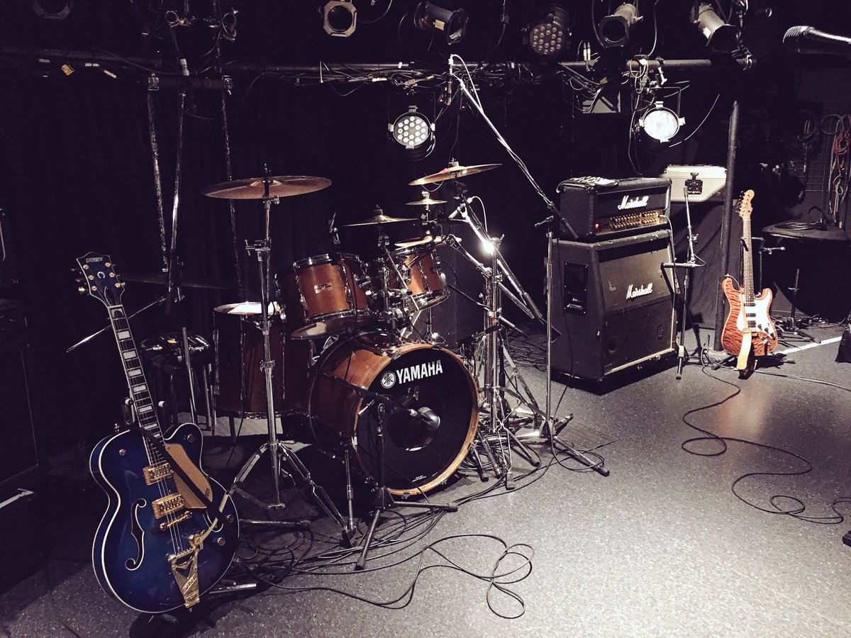 ReFrain_SDM's tweet photo. まもなくオープンです！

会場で待ってます。

ReFrain ReFrain https://t.co/ZQ5eNhiNCQ