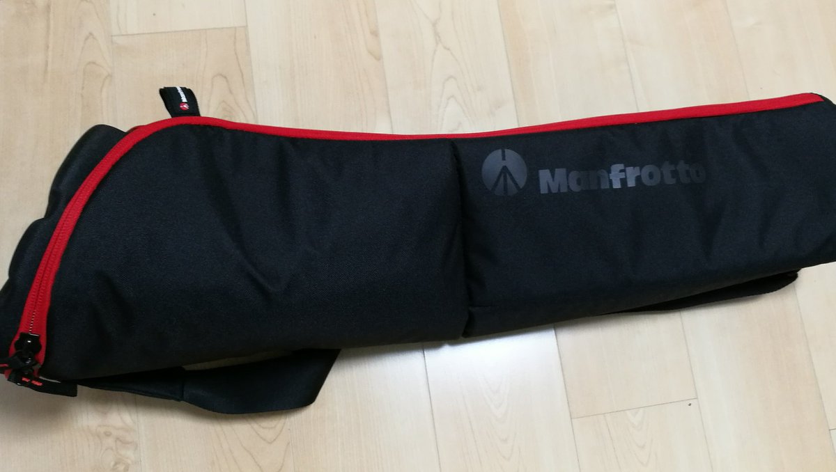 tsuttonton's tweet photo. キャリーからスライダー #edelcrone #wing7 を出し入れし組み立てるのが面倒なので一緒に入るサイズの三脚ケースを買い足し。
もう一つ上のサイズなら6300装着したまま入ったな惜しい。
Manfrotto三脚ケース↓
https://t.co/y0flr3ZYrP https://t.co/9Fspw1HvNF
