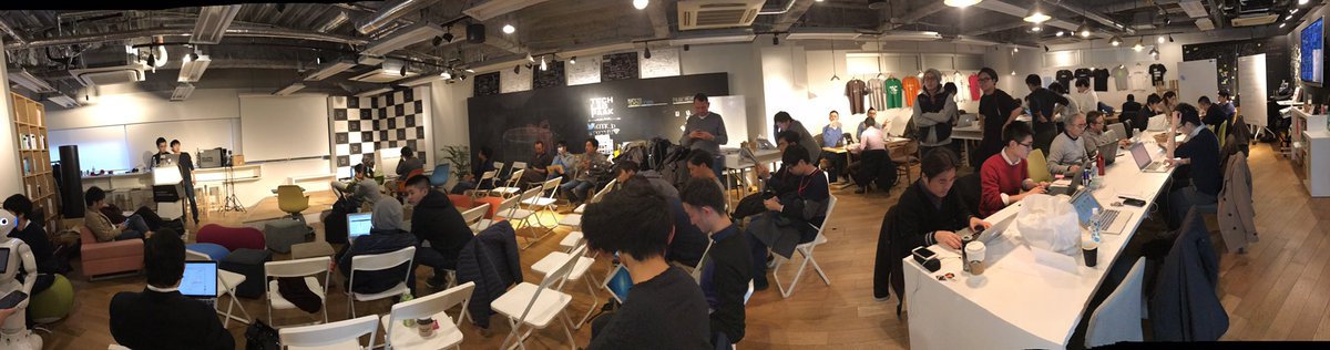 _Georgeth_'s tweet photo. Last day of the #TokyoEthereumHackathon! Teams getting ready to present to the judges. @TECHLABPAAK @irecruit_japan #blockchain #ethereum https://t.co/FKUUI4yZsv