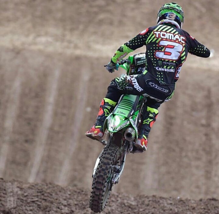 Motocrosspics1's tweet photo. Eli Tomac https://t.co/3HA6OwQwbG