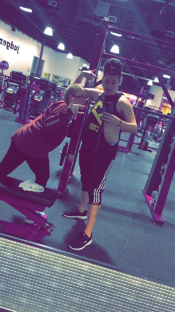 mostdope1126's tweet photo. The only thing that sucks actually now is absolutely nothing,I'm coming up with or without you.🖕🏼😂  #MuchLoveThough #ThankGodIGotGreatVibes https://t.co/Sg6CJtiR2Z