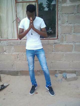 LilR98's tweet photo. God bless me
God bless Lil R
I'll always praise him 
Amen https://t.co/aGvS090MZt