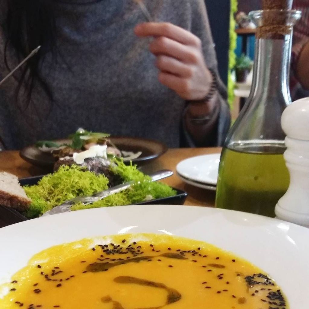 getfinebite's tweet photo. 10/10 😎 lunch w @tugether.pl zaliczony 😊💚 #tugether #lunch #tusopot #foodporn #everytap https://t.co/MxuHPSwYa4 https://t.co/agurSJdfPH