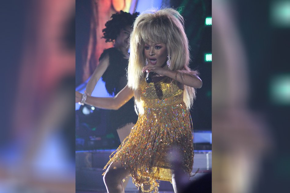 ABSCBNNews's tweet photo. Lyca as Tina Turner wins 4th week of 'Your Face' https://t.co/2XM29bvRTi https://t.co/yu5XXGPVsb