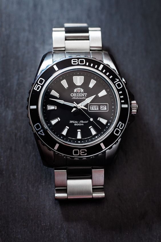 OrologiVintage's tweet photo. #AUTOMATICI
#SOLO COSE Originali https://t.co/l5I9Jd0dJo