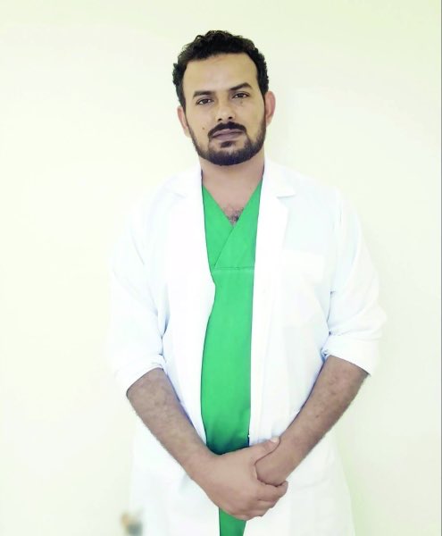 OmanObserver's tweet photo. Dr Salim bin Mohammed Ghawas named the best plastic surgeon by association for cosmetic surgery in #Oman @OmaniMOH https://t.co/EVk3VXoqvb
