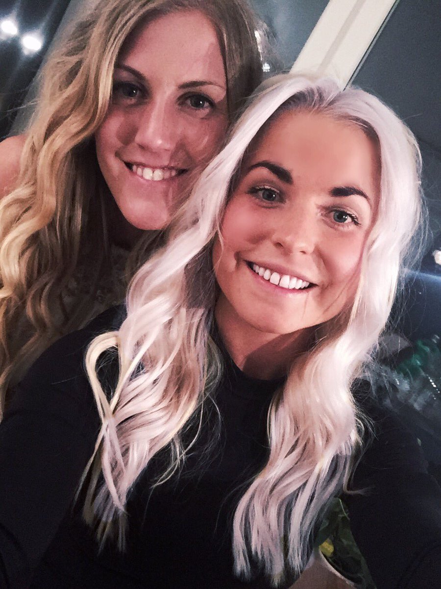 KarolineeeP's tweet photo. Det finns ingen som du @hannapersson190 https://t.co/gyxS6Xnozv