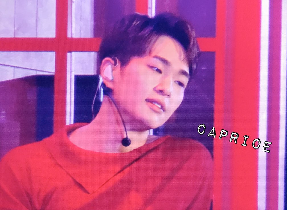 pre 2017.01.29 SW Five fukui
#온유 #onew #샤이니 #SHINee
<a href="/skehehdanfdldi/">이진기onew</a>