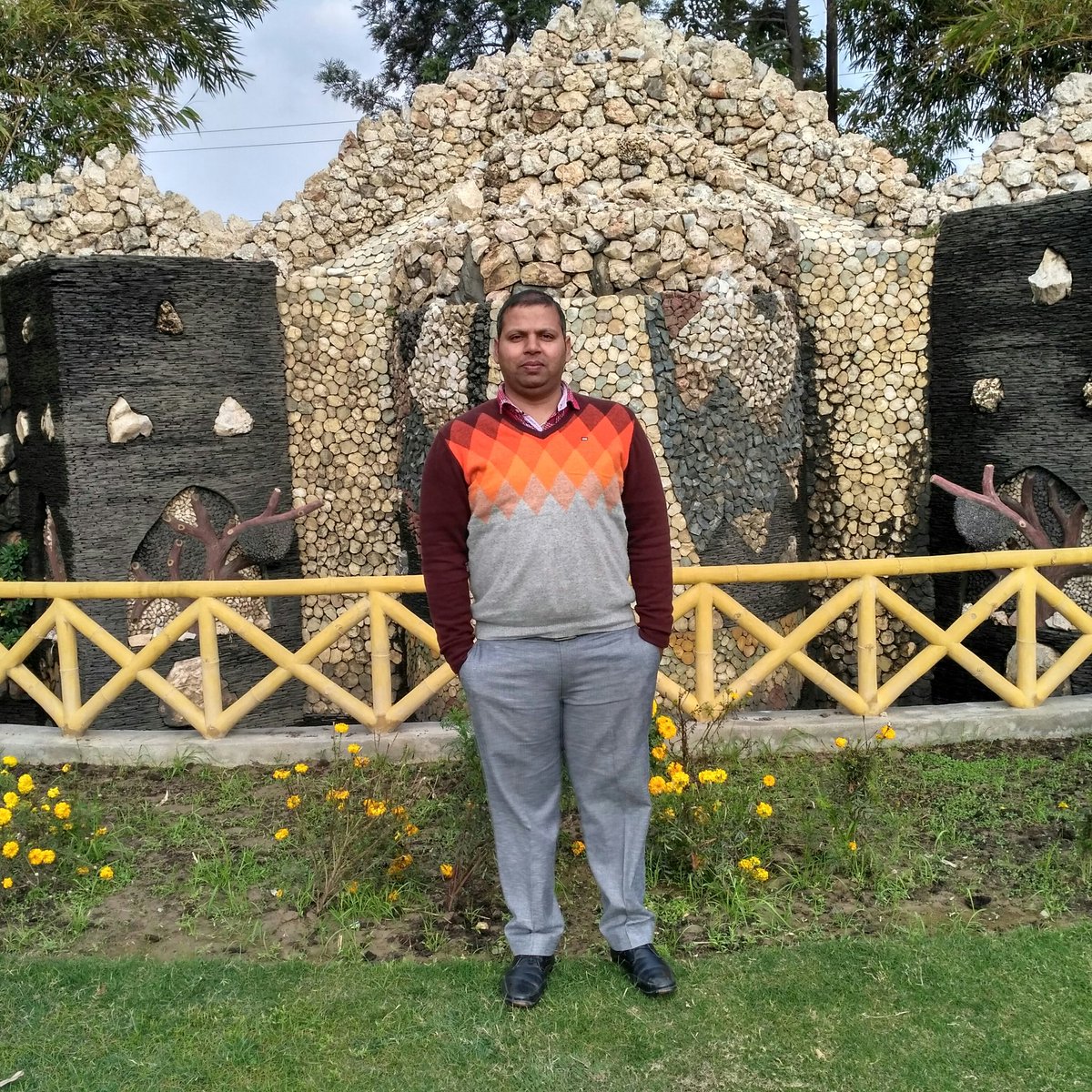 pardeepsahaji's tweet photo. #NewProfilePic https://t.co/gXPonkRFxv