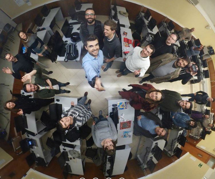 AR_BCN's tweet photo. Meetup Augmented Relaity Barcelona #artrends @AR_BCN @ENTI_BCN  #AugmentedReality #mixedreality @labs4_reality @engidia @marianomaturana https://t.co/e2oSgE0fYN