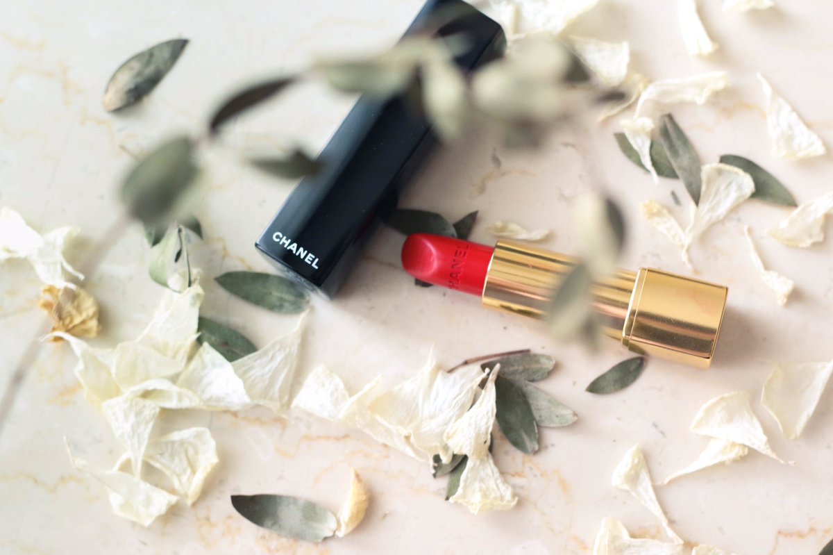 Gearing up with some red hues for the month of ❤ with <a href="/CHANEL/">CHANEL</a>. Also available in Qatar <a href="/51_East/">Fifty One East</a> #beauty
