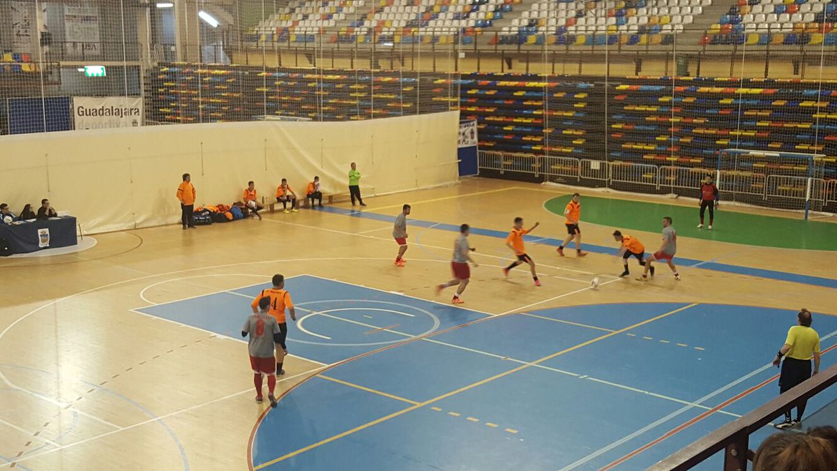 GuadaGimnastica's tweet photo. Victoria importante 5-3 ante Trijueque en un partido muy intenso y sufrido hasta el final 💪💪💪
⚽⚽⚽Carlos
⚽Antonio
⚽Andres https://t.co/bE3mJrlXPW