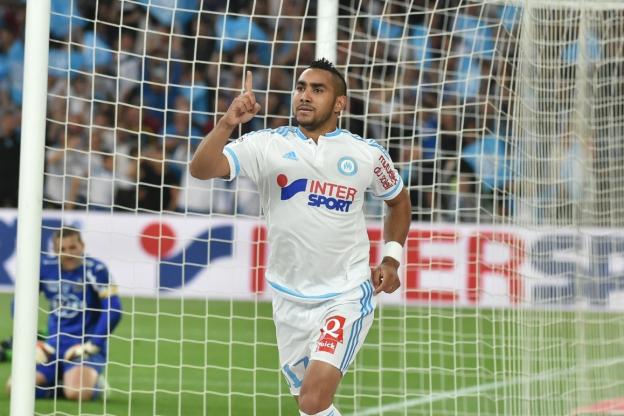 lequipe's tweet photo. Transfert : Dimitri Payet à l'OM, c'est fait https://t.co/chCaw5J1rs https://t.co/0ToY9Vqu99