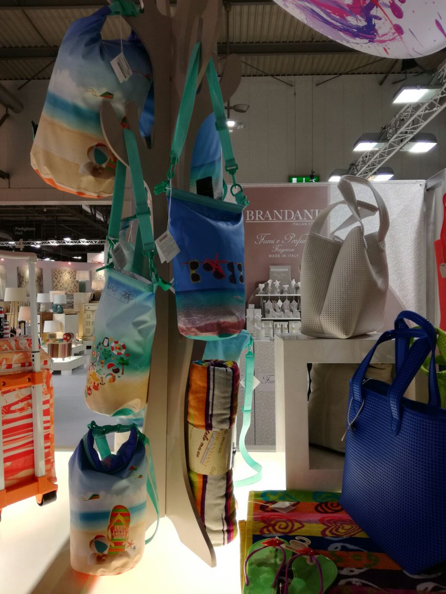 Spotted at @homimilano - Floating beach bag by <a href="/BrandaniGiftGr/">BRANDANI gift group</a> #homedecor #gift #accesories #homi17