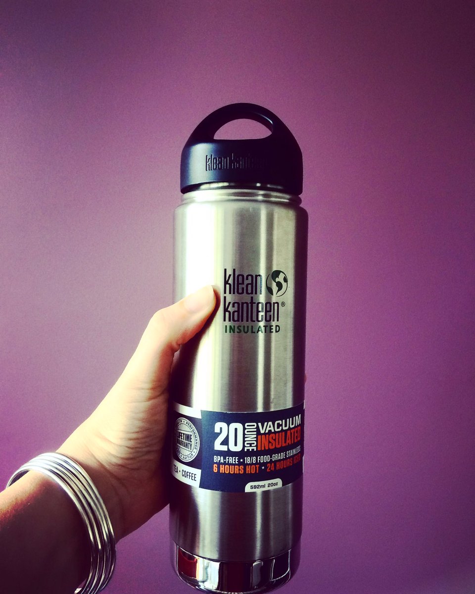 Hier soir, on m'a offert une super gourde <a href="/kleankanteen/">Klean Kanteen</a> !!! 🌍🌿🌱 #zerodechet