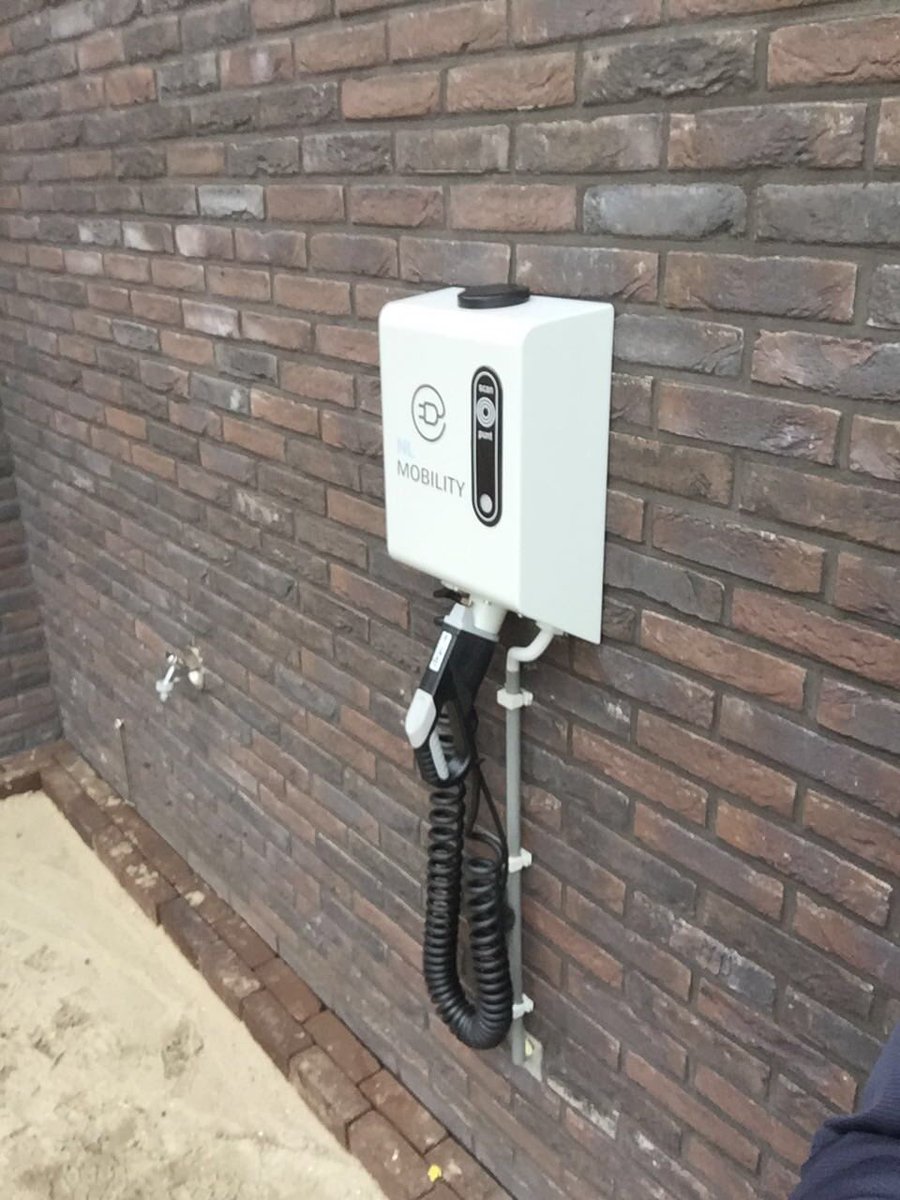 Thuisladen tweet media