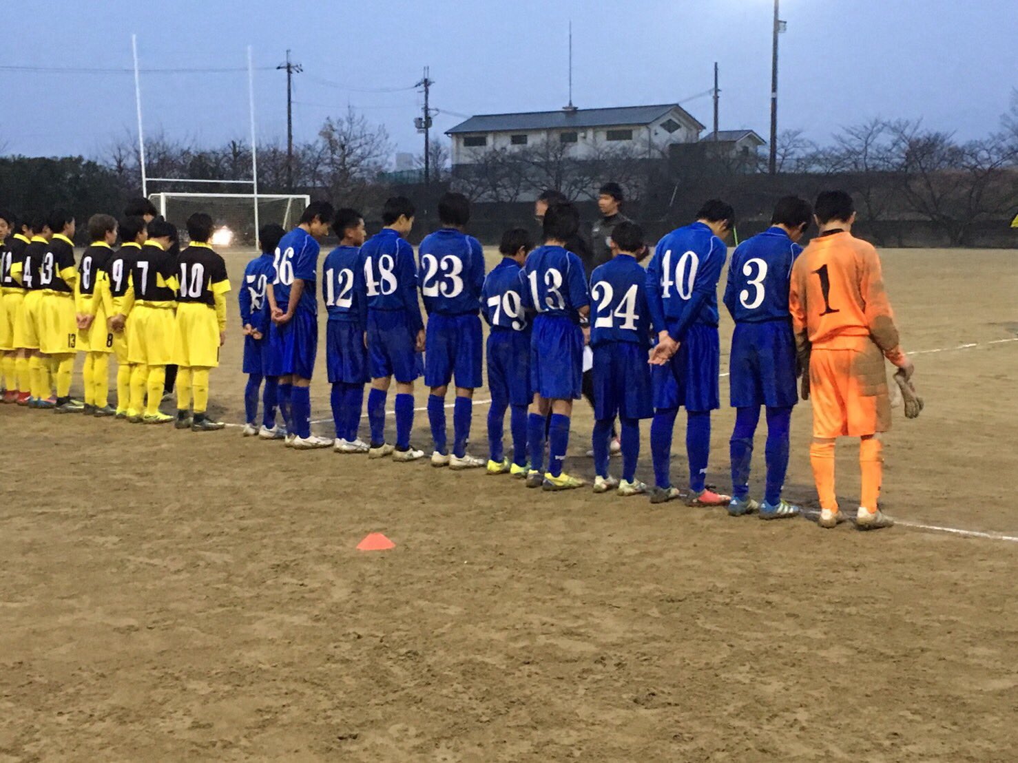 宇治fc A Twitteren 京都新聞販売連合会 U 13チャンピオンシップ Vsルセーロ 3 0勝ち 山村 本城 木下 試合の最初から良い雰囲気で入れて得点が取れ自分達のペースで試合を進めることが出来ました 次は京都サンガとの試合なので良い準備をして良い試合ができるように