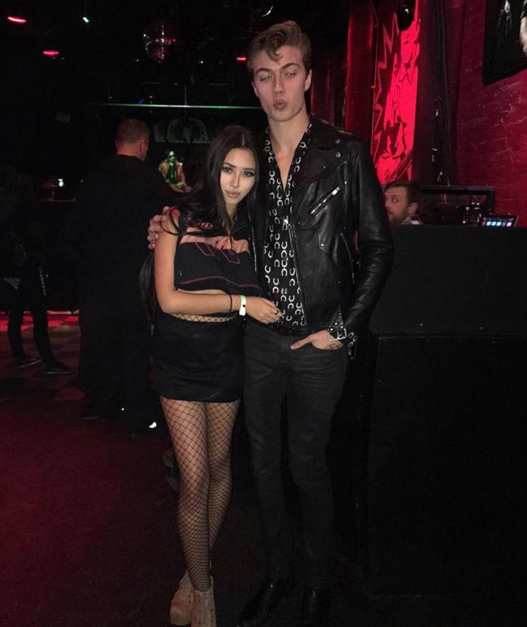 LuckyBluePHL's tweet photo. Lucky Blue with @natashaaalana before their concert in Santa Barbara https://t.co/6JispxYqYG
