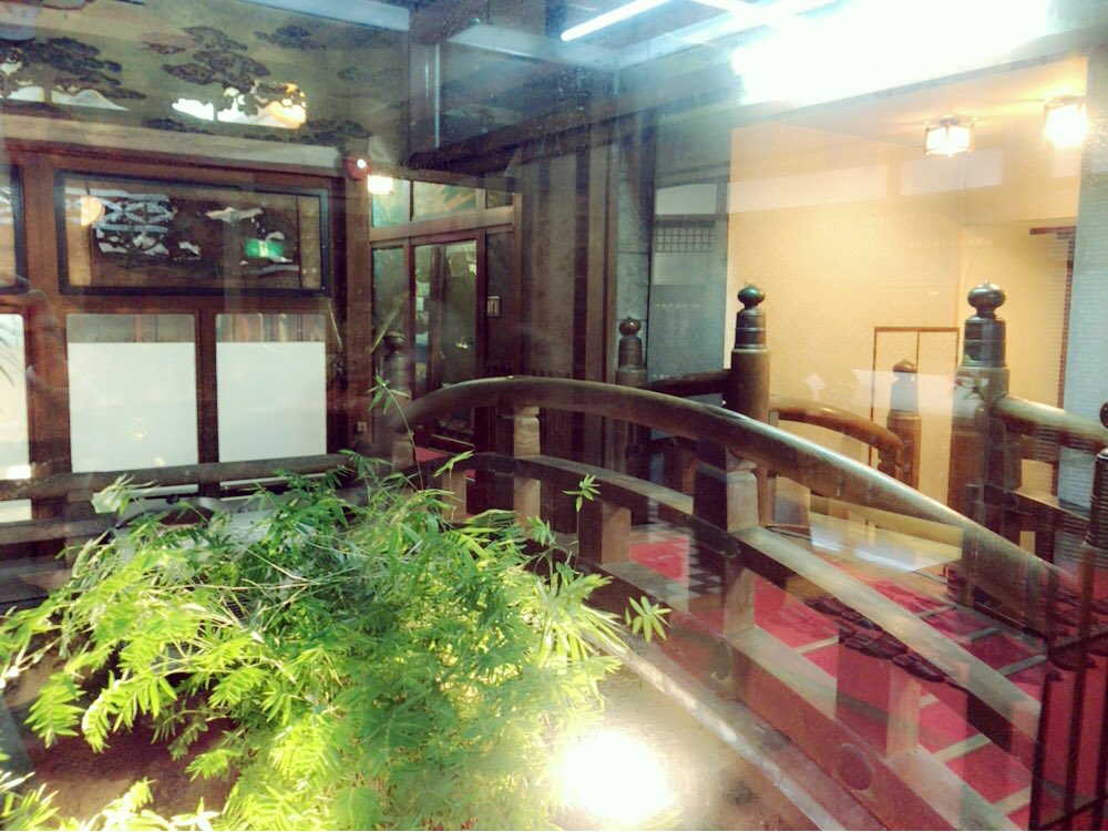 sa2n_gt's tweet photo. 今日もお疲れ様です✨
いろんな仕事やらせてもらって
楽しいヽ(*^^*)ノ
足がくたびれて座ってても
休まらない感覚(＞＜)
今日こそは爆睡するぞおお\(°∀° )/✨ https://t.co/7RTCTOkjiB