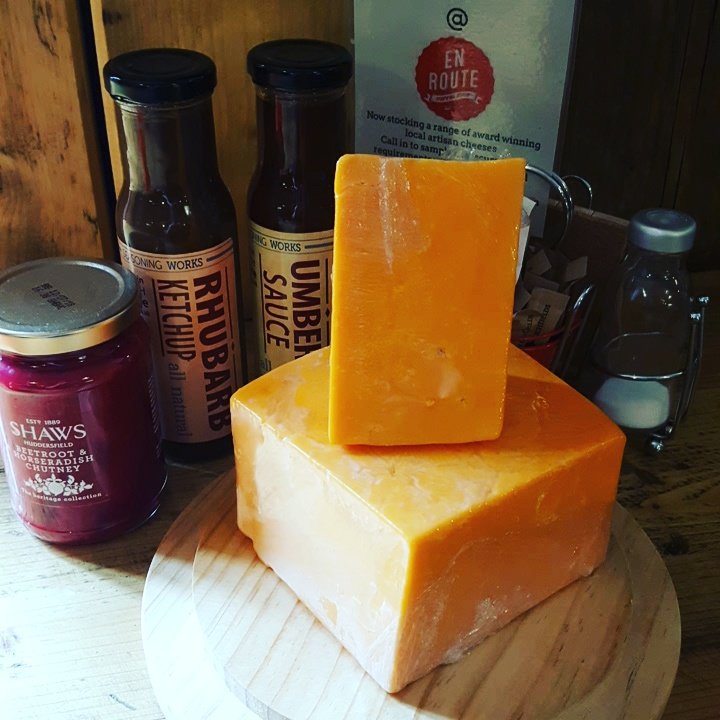 UkAbsolute's tweet image. Vintage Red Fox @EnRoute  call on for a sample! #lovecheese @HolmfirthEvents