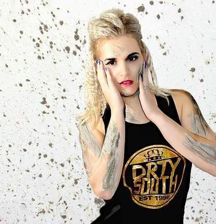 MdrnClothBrands's tweet photo. Check out the DrtySouth Store on Modern Clothing Brands https://t.co/zAxAZg1rwY #MCB #DRTYSOUTH #UKFashion #Fashion #Clothing https://t.co/TWueYDyar1