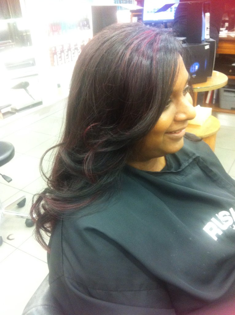 nickiboogie's tweet photo. Beautiful mahogany red balyage by me @RUSHHairBeauty Ilford #SMARTBond #stronghair #Loreal #fabulous https://t.co/c1JKrK8X1L