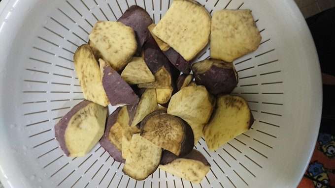 さつまいもにカビが生えても食べられる 農家の人に見分け方を聞いてみた みからもち