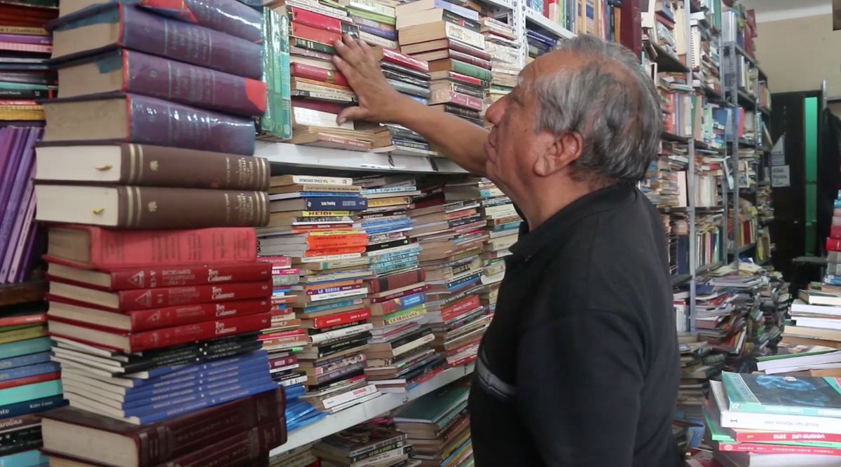 hispanopost's tweet image. Hilario Rodríguez: medio siglo vendiendo historias y cultura en Lima bit.ly/2jG9m59