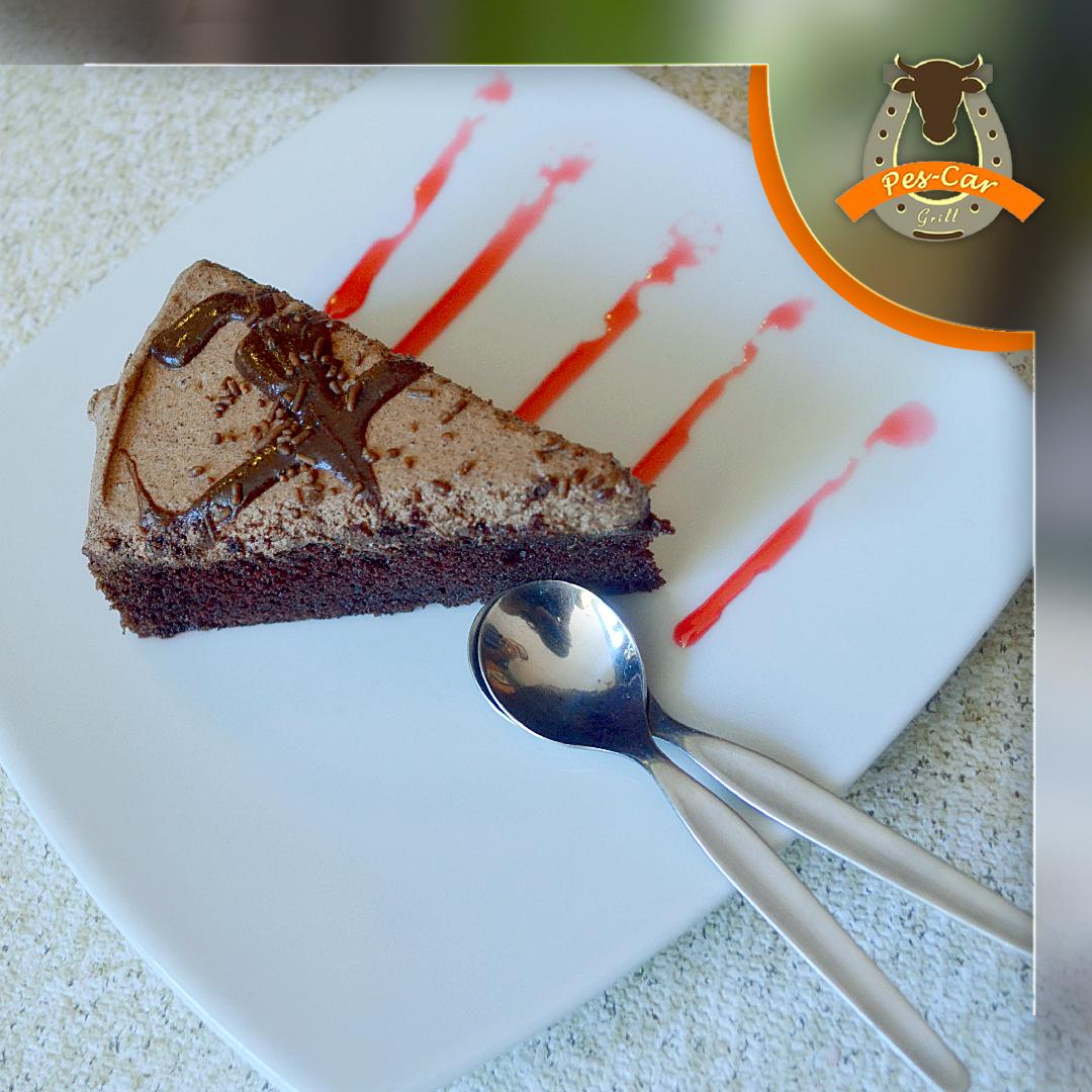 PescarGrill1's tweet photo. Después de una exquisita comida, no dudes en pedir una deliciosa torta de chocolate. #buenprovecho #barquisimeto https://t.co/FnTQx9LiRe