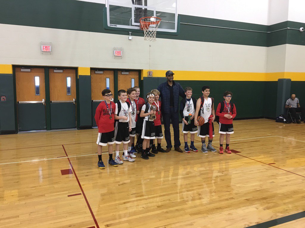 IrishFalconOne's tweet photo. Say Cheese!!! Way to go boys. #MokanBasketballClub #ProcessOverEverything https://t.co/OHfyHE8Mmg