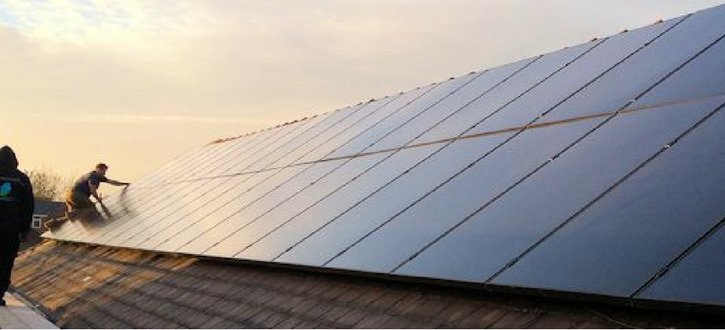 DiscoverLeices's tweet photo. @renergysol are offering free consultations for home Solar PV systems. Visit https://t.co/JI0phBMXZa for more information #solar #leicester https://t.co/dbb1TNHL4X