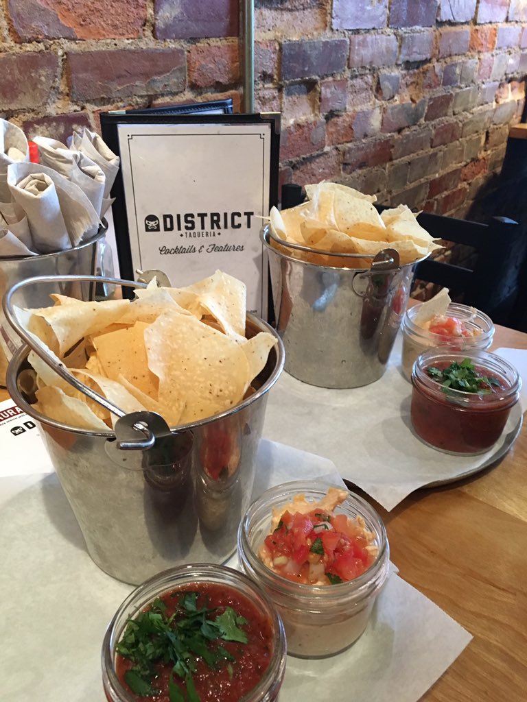 VisitWichita's tweet photo. NOTE: a bucket of chips is a single serving @dtaqueria #WRW17 #ICTdining https://t.co/5nM0a5dpSp