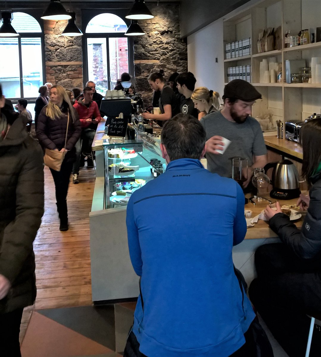 i_agnew's tweet photo. Excellent coffee stop in @Providero in #llandudno . Great coffee, space and people.
#Thirdwave #northwales #providero #coffeeshop https://t.co/UNYen1vjhe
